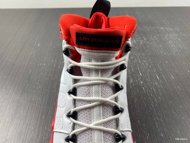 Reps TBK 9 302370-160 Jordan Red Air White Retro Gym 0807